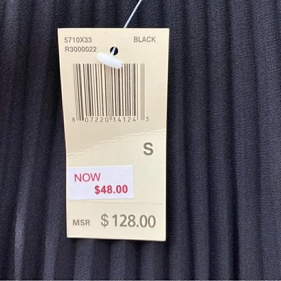 Max Studio sleeveless  top with accordion pleats - Picture 5 of 11